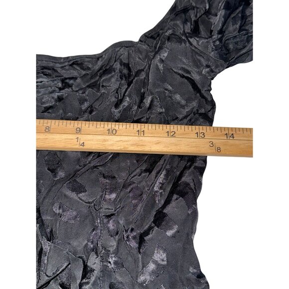 Leyden Black Textured Long Sleeve Cropped Top Medium - Picture 9 of 9